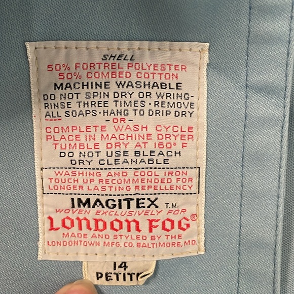 London Fog Vintage, gorgeous, light blue rain jacket women’s size 14 Petite - Picture 9 of 16